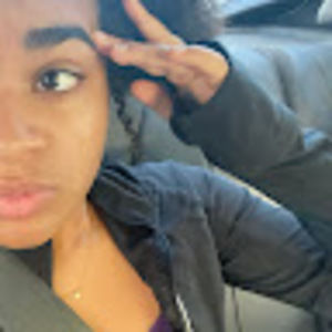 Meet your Posher, Ayanna